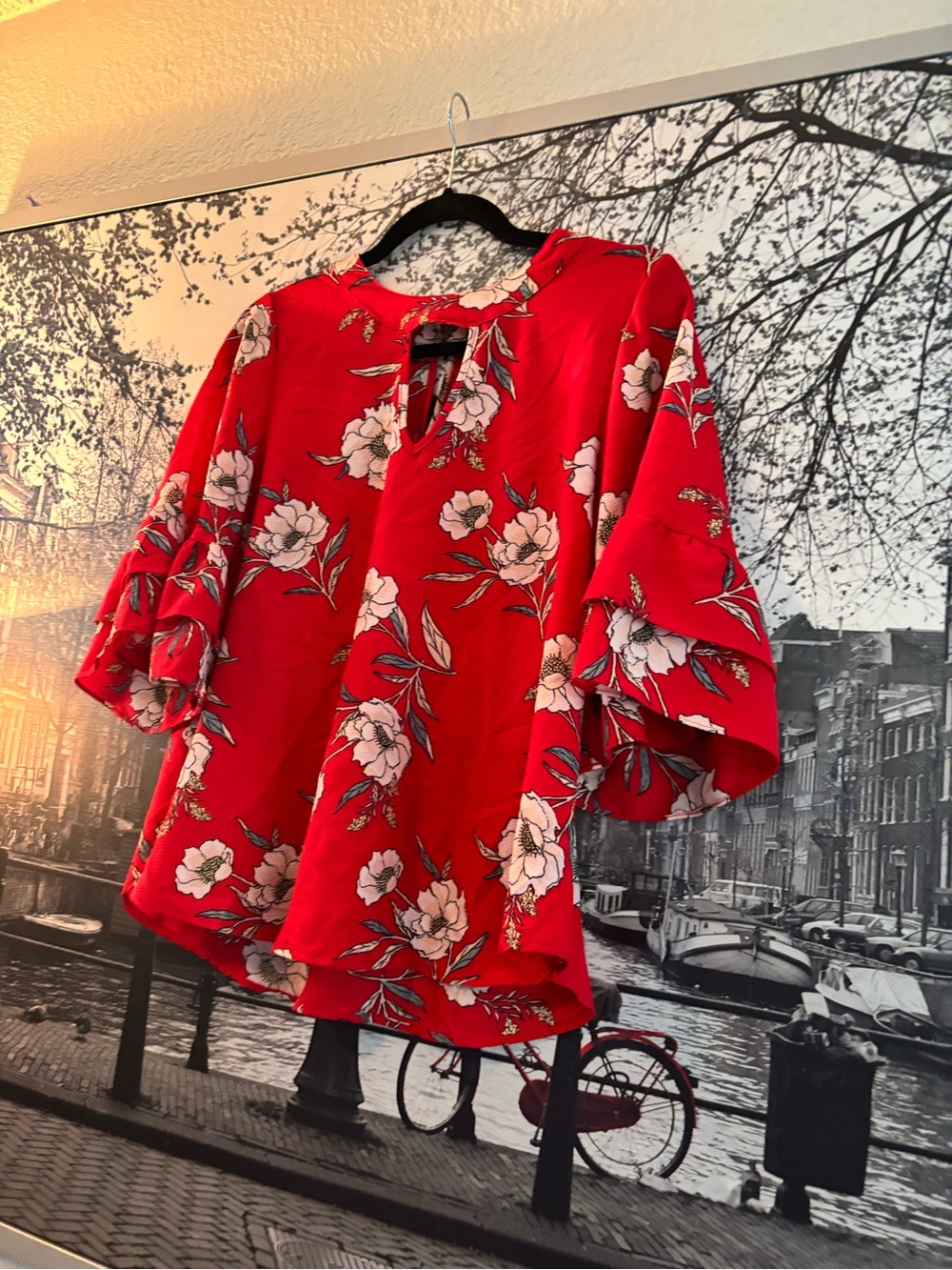 URBAN Romantics Red Floral Bell-Sleeve Blouse